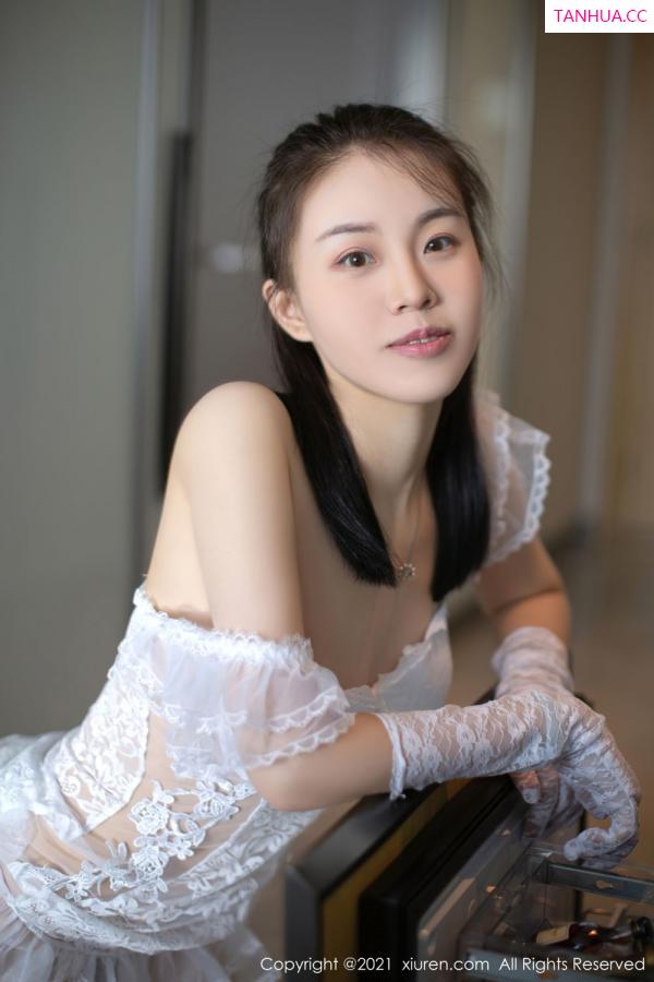 一颗甜蛋黄a  [XiuRen]高清写真图 2021.10.26 No.4119 一颗甜蛋黄a第15张图片